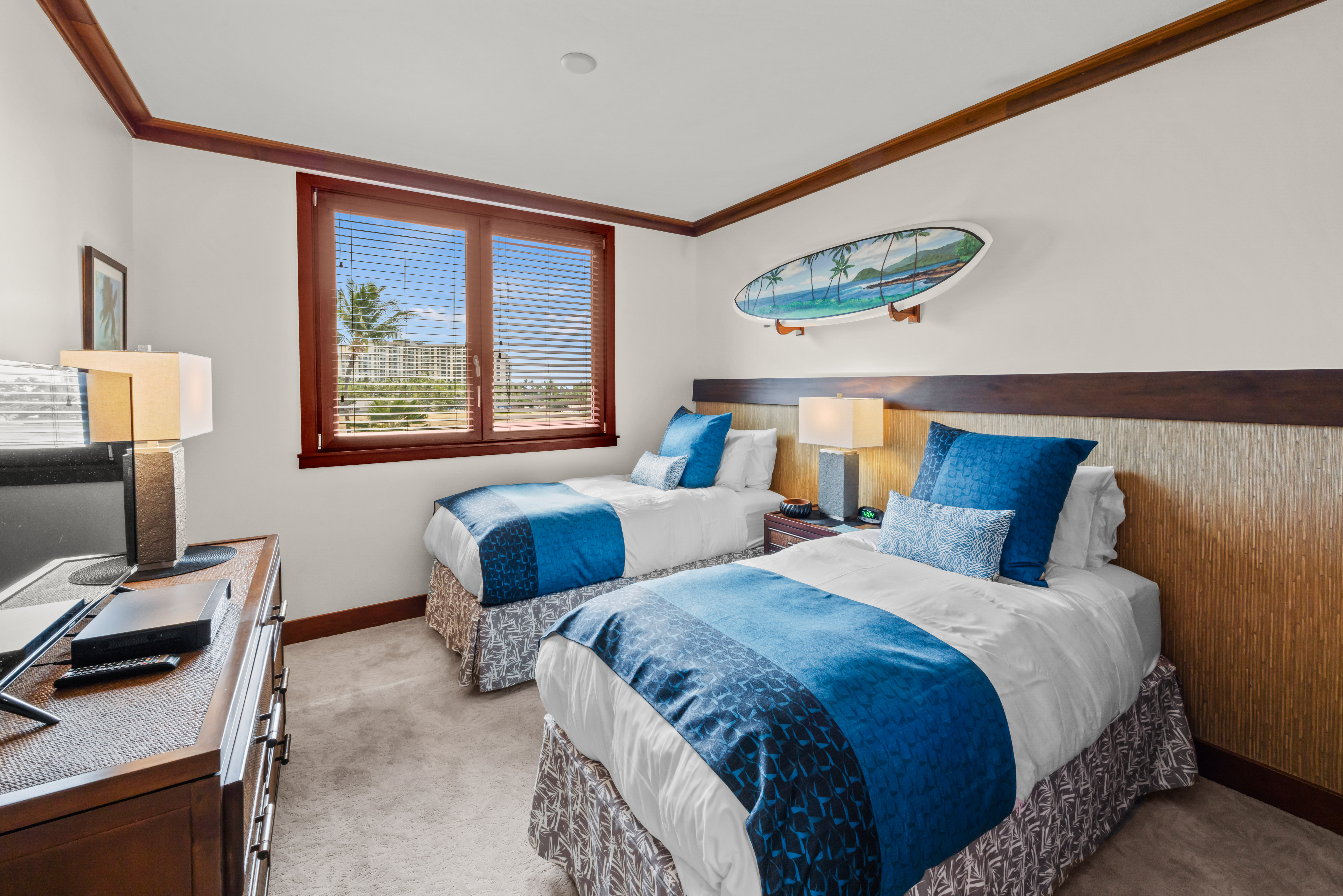 Villa B407 master bedroom view